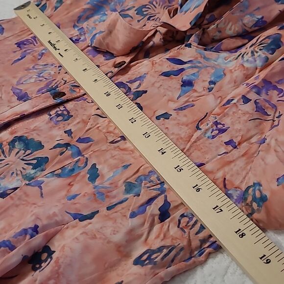Go Fish handmade in Indonesia hi-low tie front blouse - Picture 6 of 8